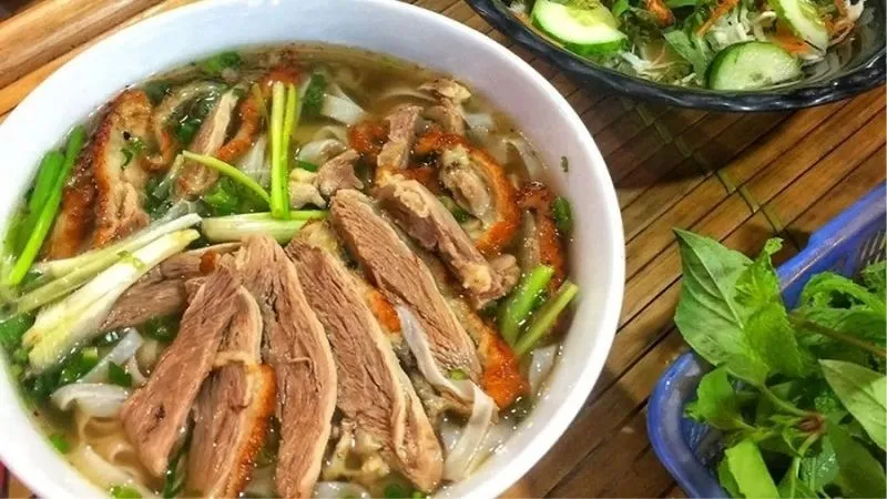 Phở vịt là đặc sản tỉnh nào? Cách làm phở vịt ngon tại nhà