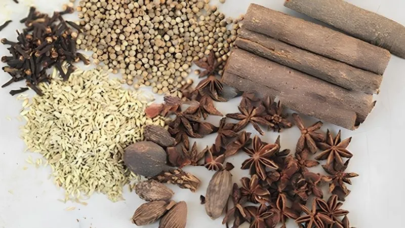 Các loại gia vị nấu phở cần chuẩn bị kỹ trước khi nấu